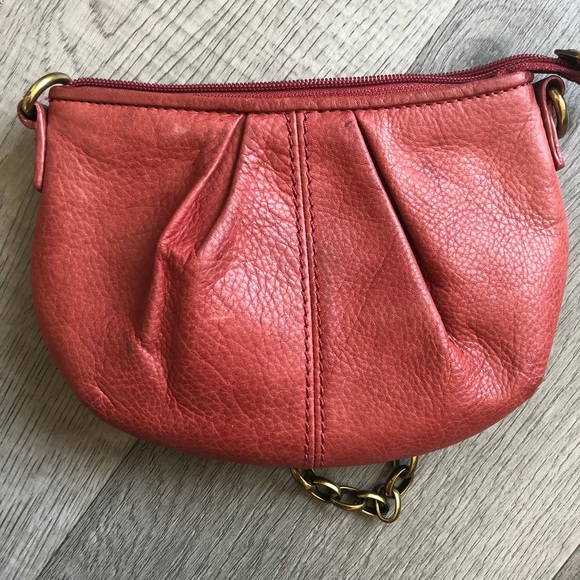 ❌SOLD❌Fossil Small Bag Red Pebbled Leather - Picture 8 of 8